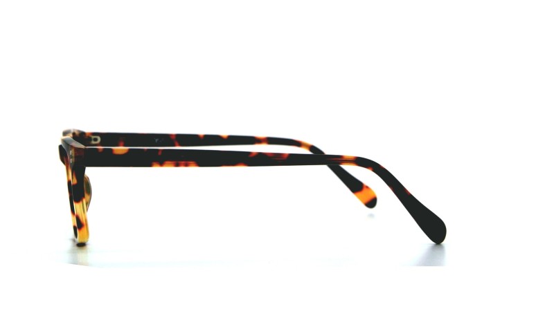 Goodnight Saigon Kleur Tortoise Blond